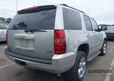 2012 Chevrolet Tahoe Ls z USA, uszkodzony, nr VIN 1GNSKAE06CR323428
